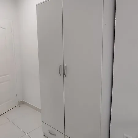 Apartment S&s